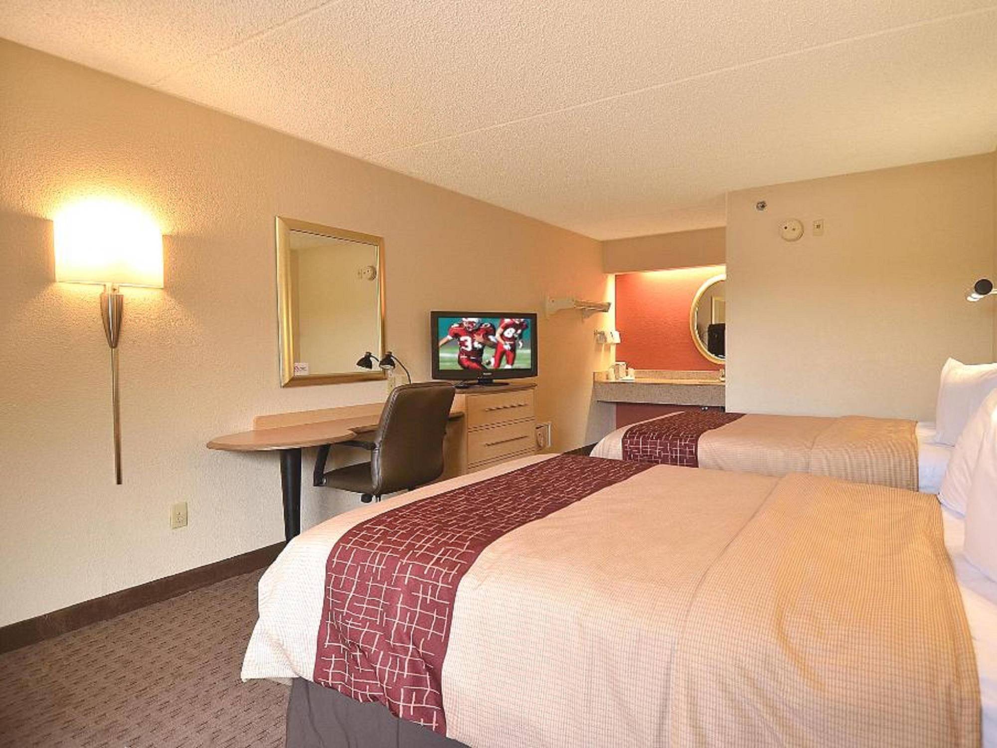Red Roof Inn Tampa - Brandon Eksteriør bilde